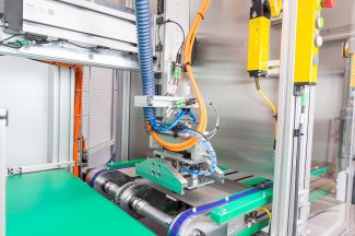 Stapeleinheit_Stacker-Handlingsystem-Lackieranlage-LSA-GmbH-Automation