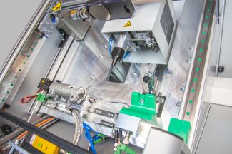 Poka-Yoke-Einlagesystem-Aufnahmekavitaeten-Bauteilfuehrung-LSA-GmbH-Automation